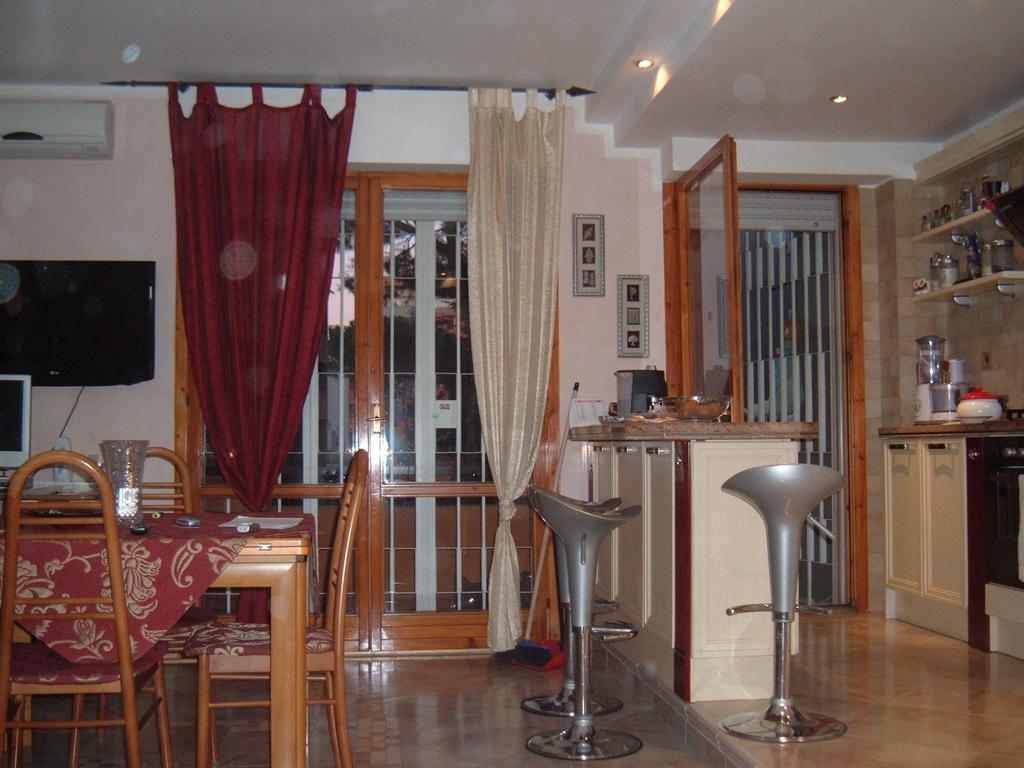 Casa Vacanza Gaudenti Bed and Breakfast Roma Exterior foto